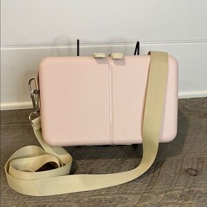 Kenzie Hard Case Pink Crossbody Bag
